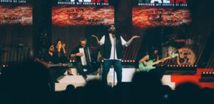 Tribute Bands und einzigartige Künstler 196